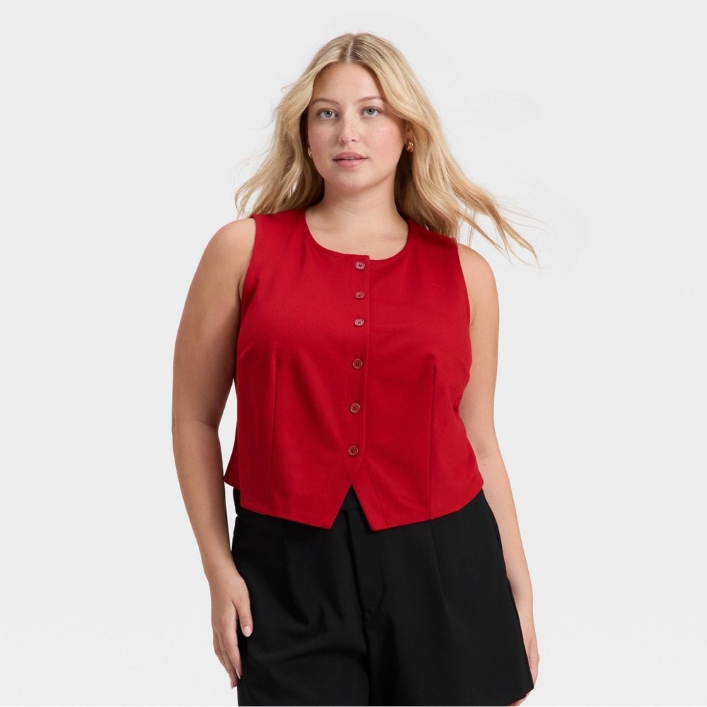 Women’s Sleeveless Vest.  Red. XXL